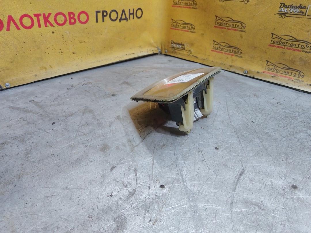 Фонарь крышки багажника левый YDE817 Mazda 3 купить