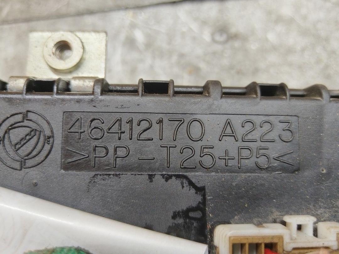 Блок предохранителей K6PORL Fiat Punto - Фото 4