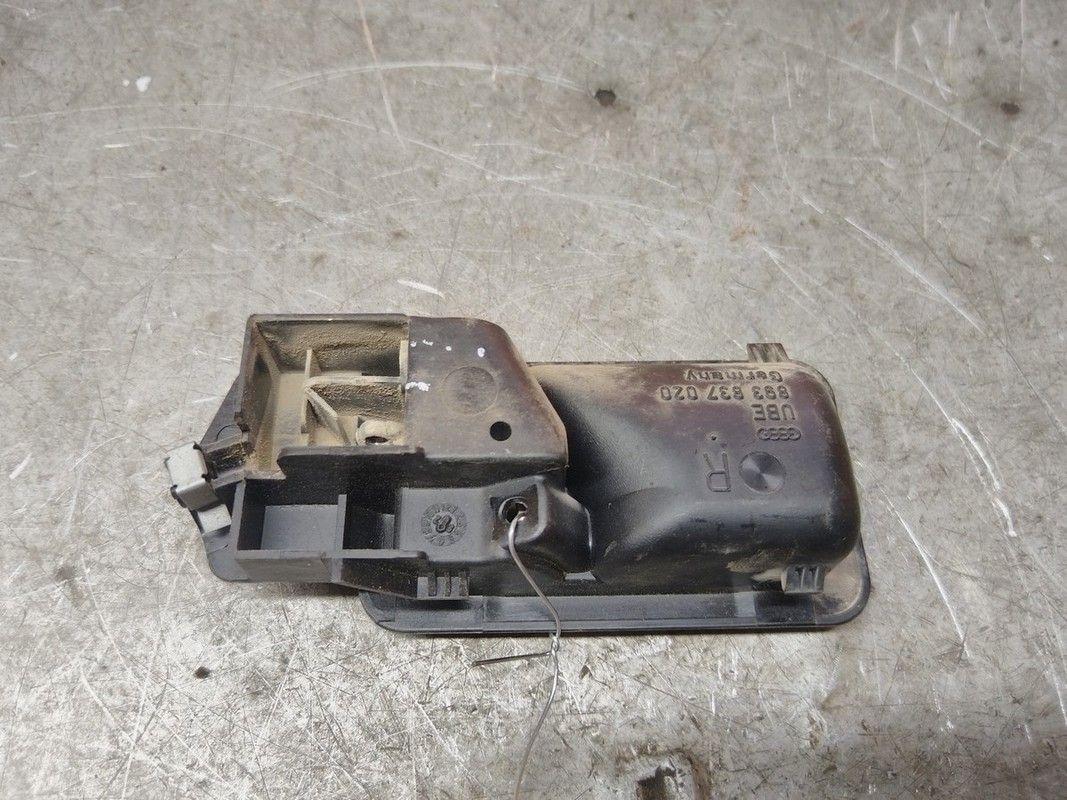 Ручка внутренняя передняя правая NY1ZS8 Audi 80 купить