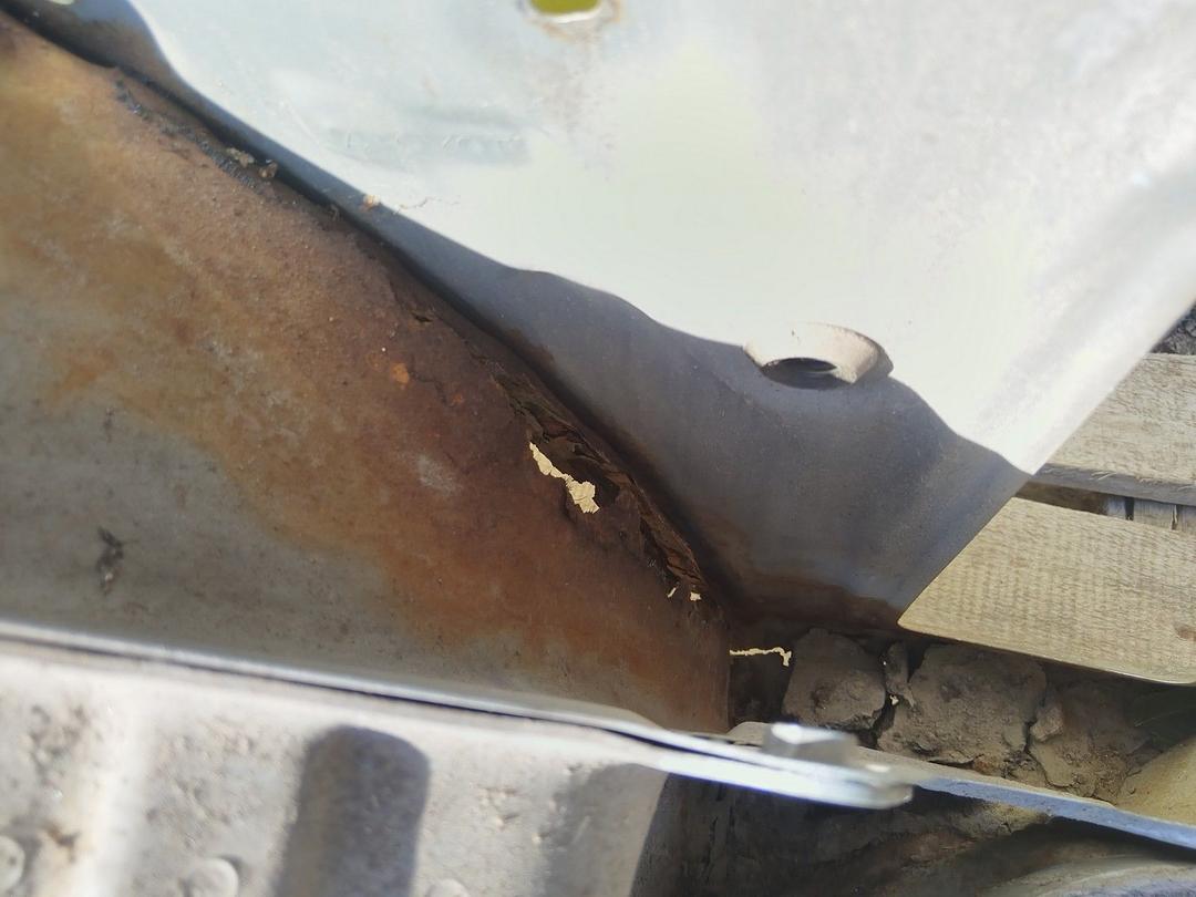 Крыло заднее правое I9701A Toyota Avensis Verso undefined