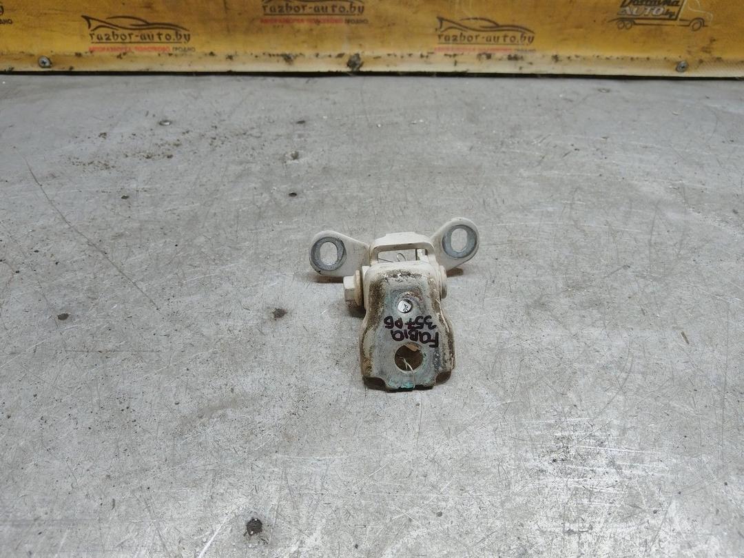 Петля двери передней левой DZ1FCW Skoda Fabia купить