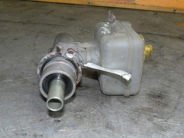 Цилиндр тормозной главный RJXJ61 Audi A3 - Фото 2