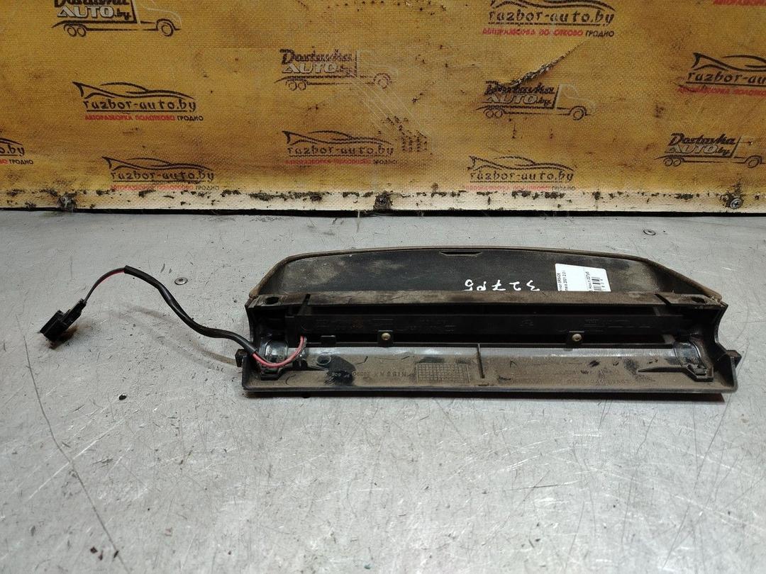 Стоп-сигнал 5R5426 Nissan Primera - Фото 2