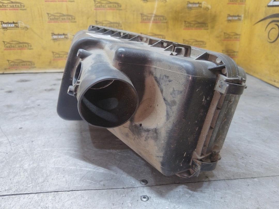 Корпус воздушного фильтра 0549TP Toyota Avensis купить