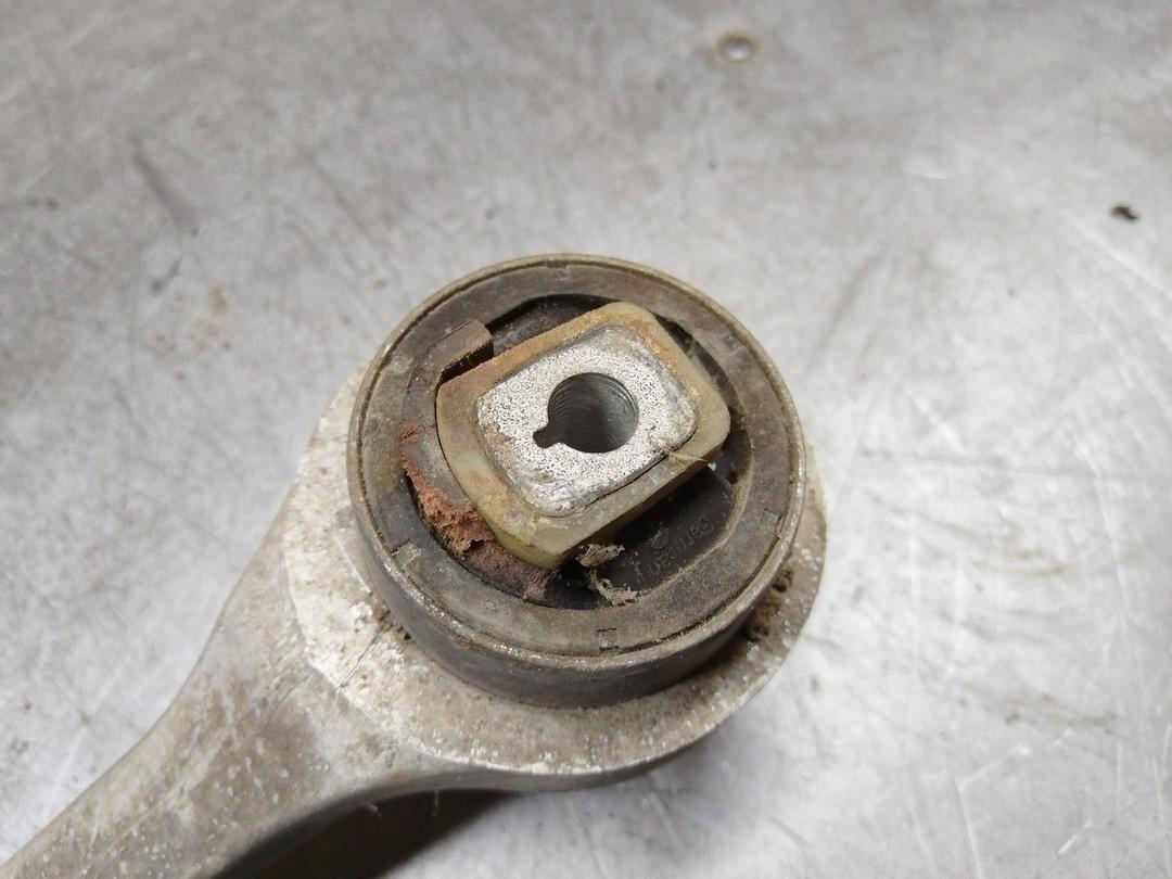 Рычаг передний левый 7KAMUK Volkswagen Passat - Фото 3