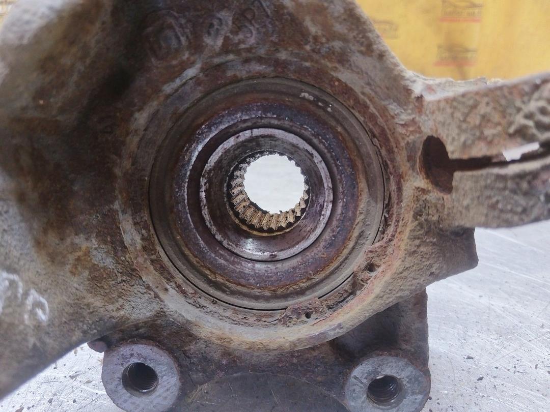 Кулак поворотный правый 5A7KZ1 Peugeot 306 купить с доставкой