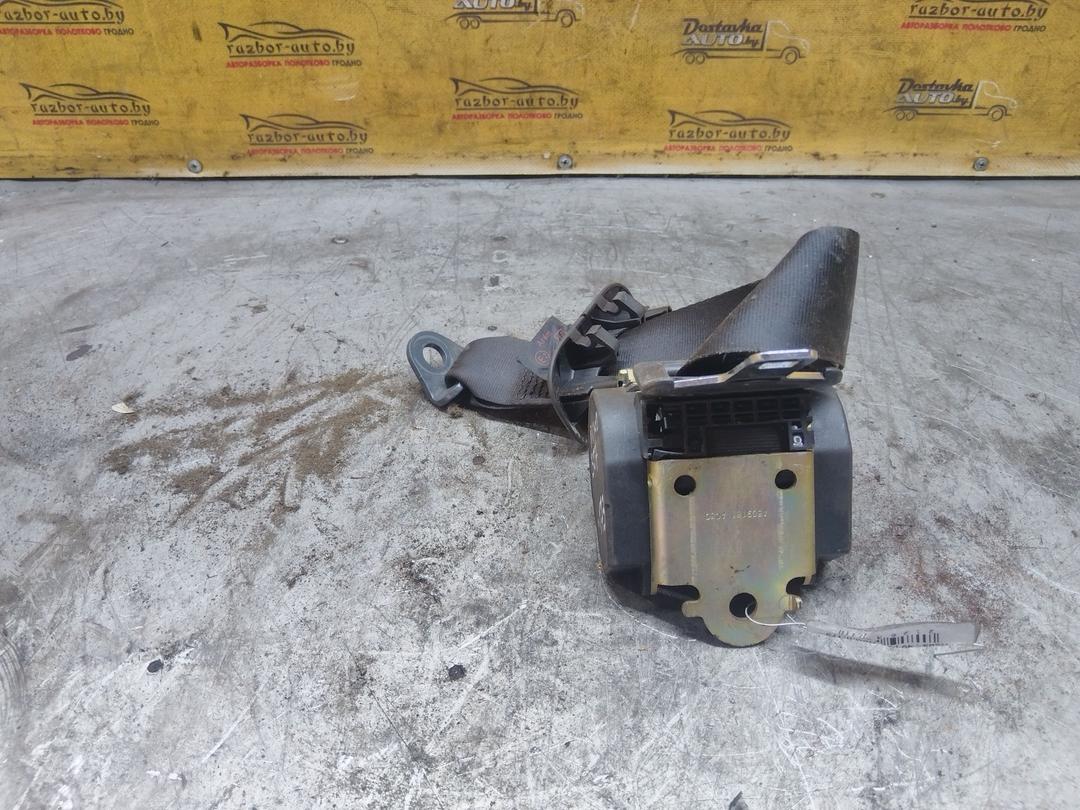 Ремень безопасности задний центральный NP1U78 Peugeot 307 купить в магазине запчастей бу