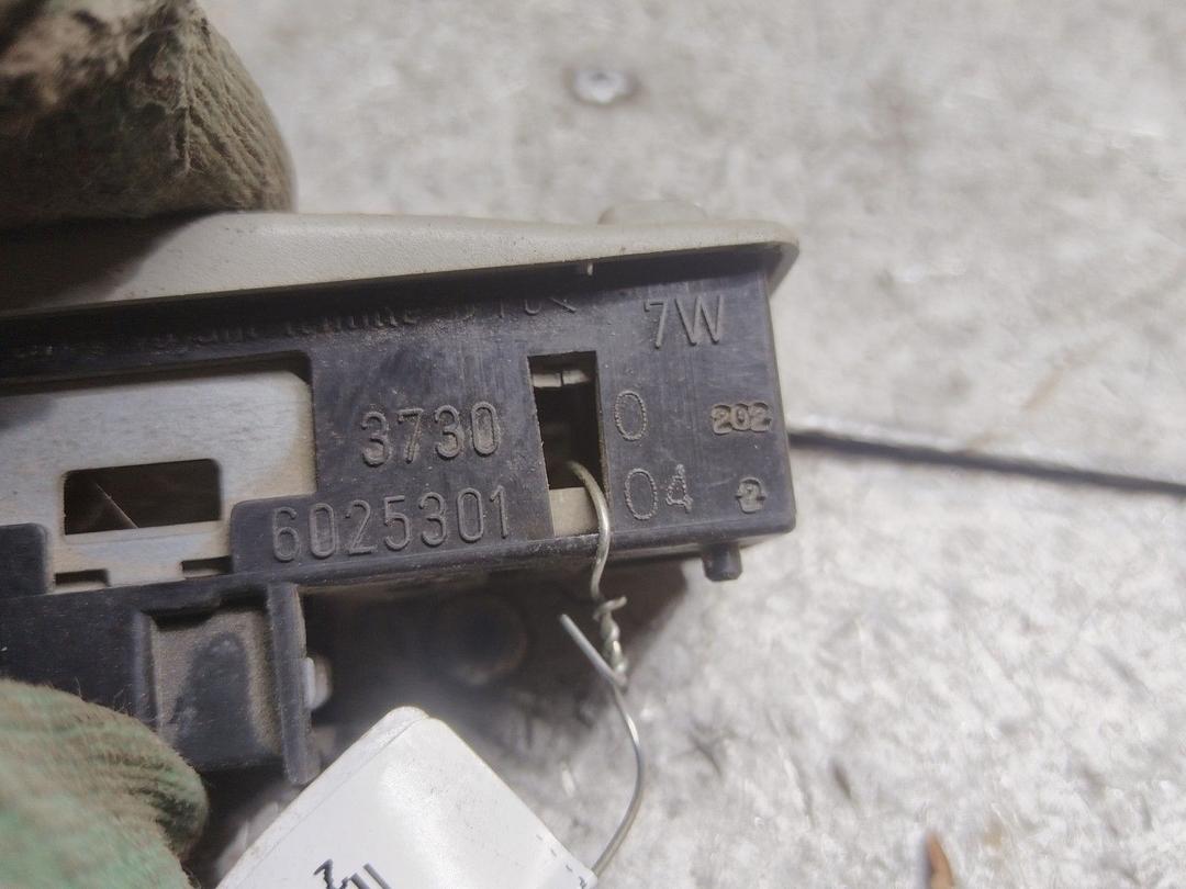 Подсветка салона S7LG7J Renault Espace купить в магазине запчастей бу