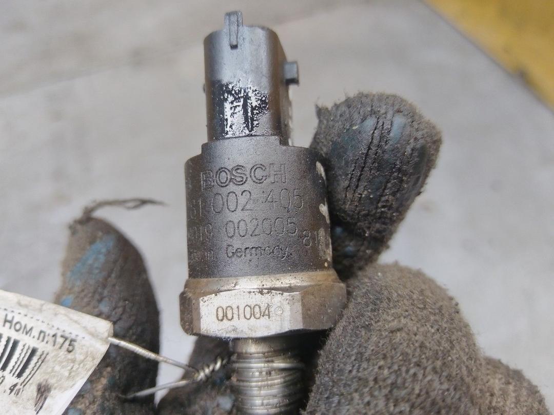 Датчик давления топлива C2N1WK Renault Scenic RX4 - Фото 5