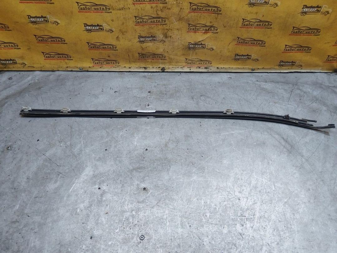 Молдинг стекла лобового 8HQPYG Renault Laguna купить