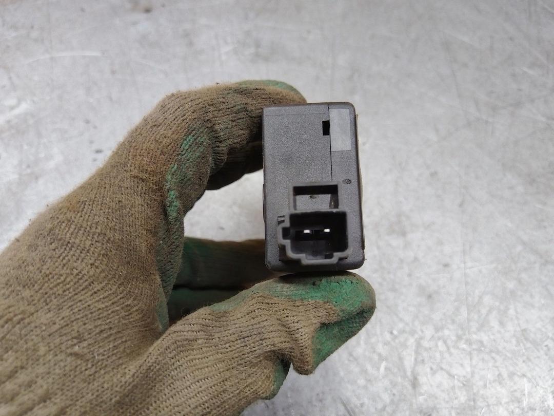 Активатор замка багажника HQ5K0J Opel Astra - Фото 5