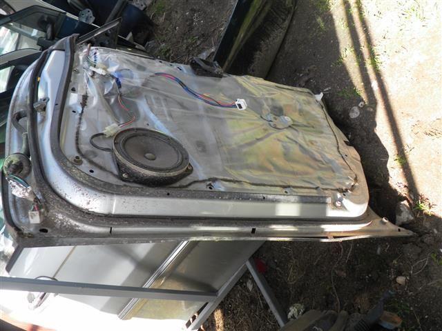 Дверь передняя правая 0F8420 Subaru Forester