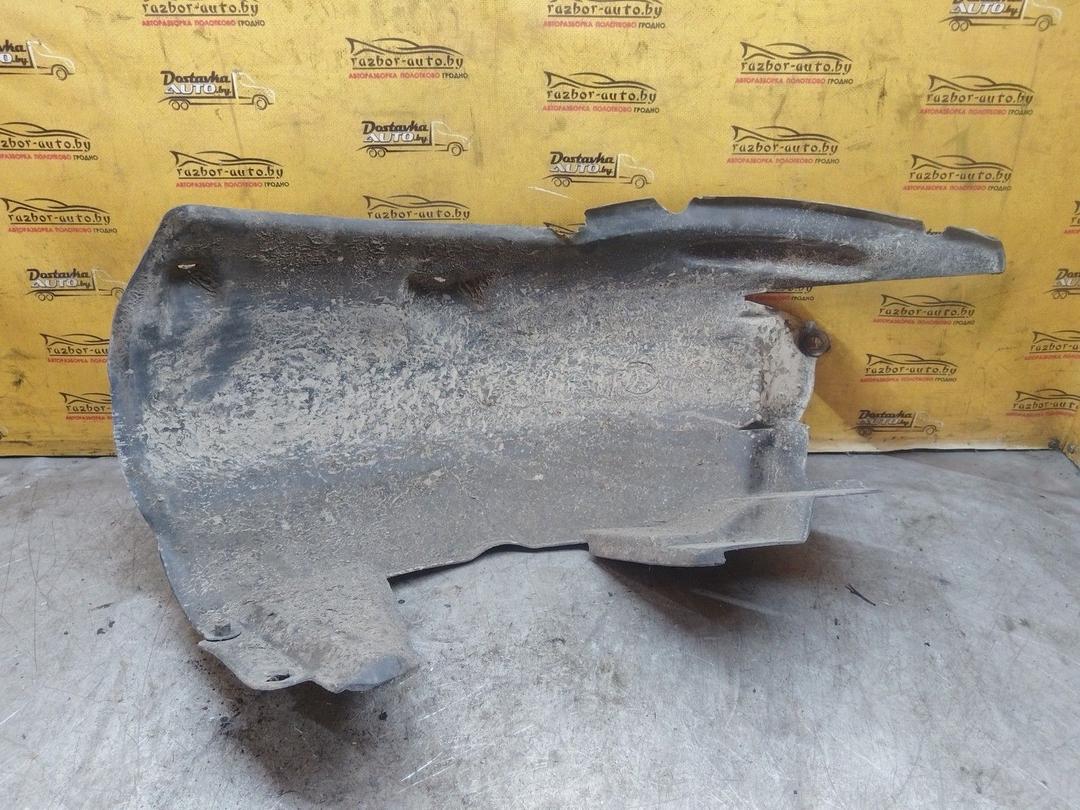 Защита арок задняя левая (подкрылок) VKG2ZR Mercedes C W202 купить с доставкой