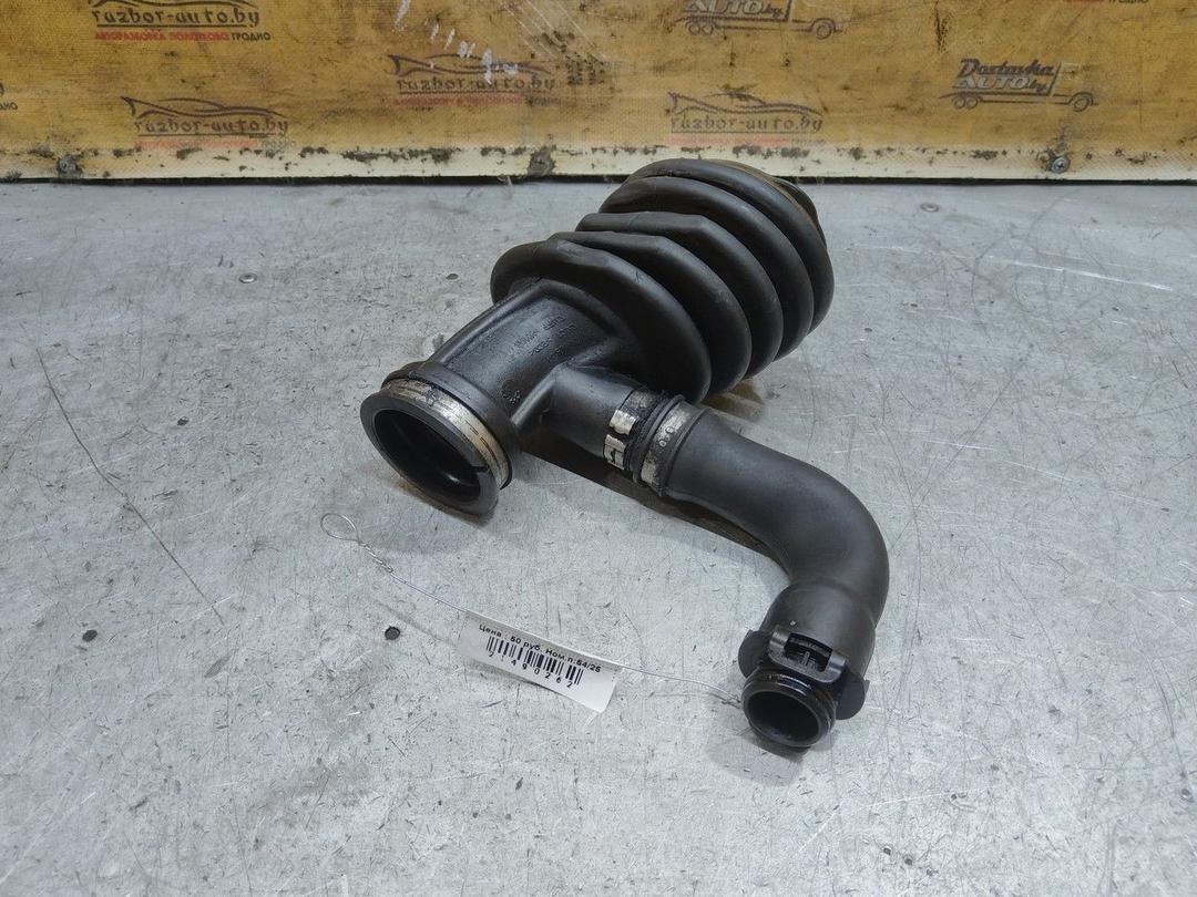 Патрубок воздушного фильтра F8RV98 Ford Focus - Фото 1