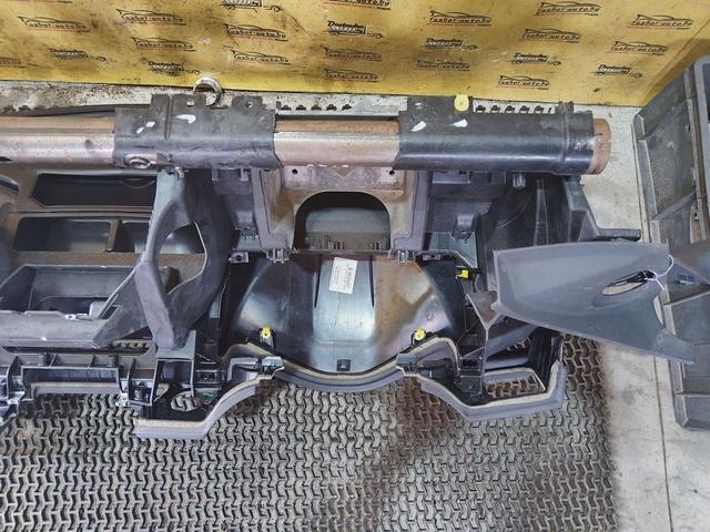 Панель передняя салона (торпедо) 4D190V Volvo S40 undefined