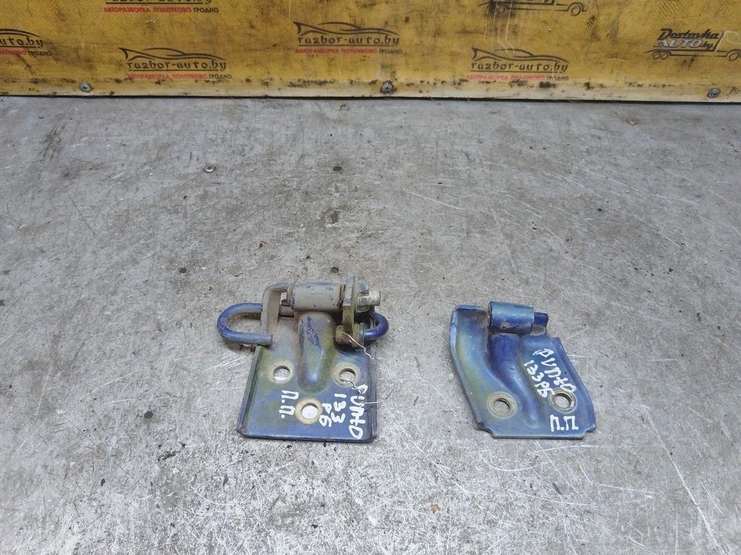 Петля двери передней правой ZM3GAY Fiat Punto купить с доставкой