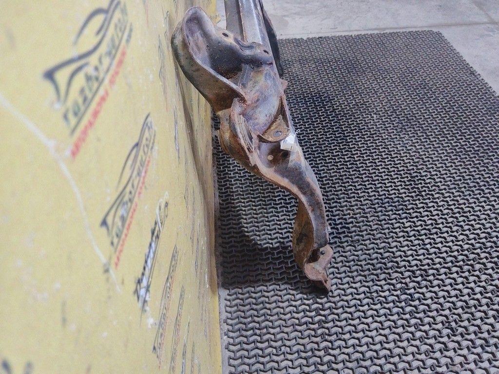 Балка подвески передняя (подрамник) ZU5O2S Audi 80 - Фото 4