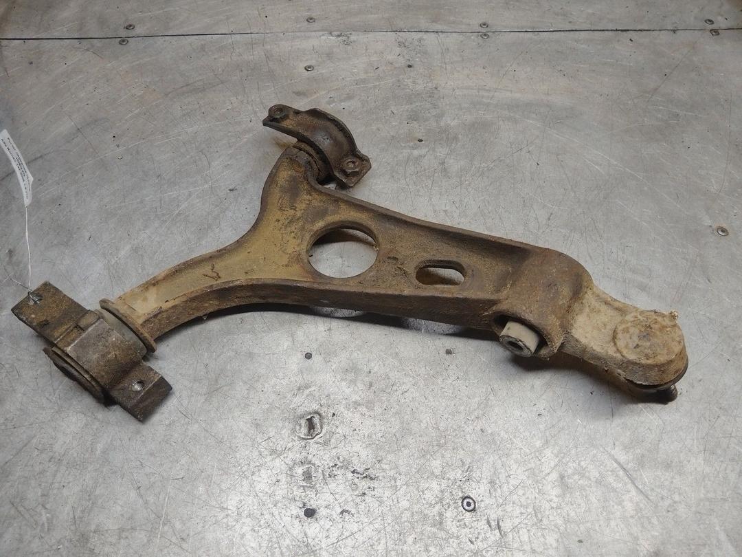 Рычаг передний правый 1MEGW3 Alfa Romeo 147