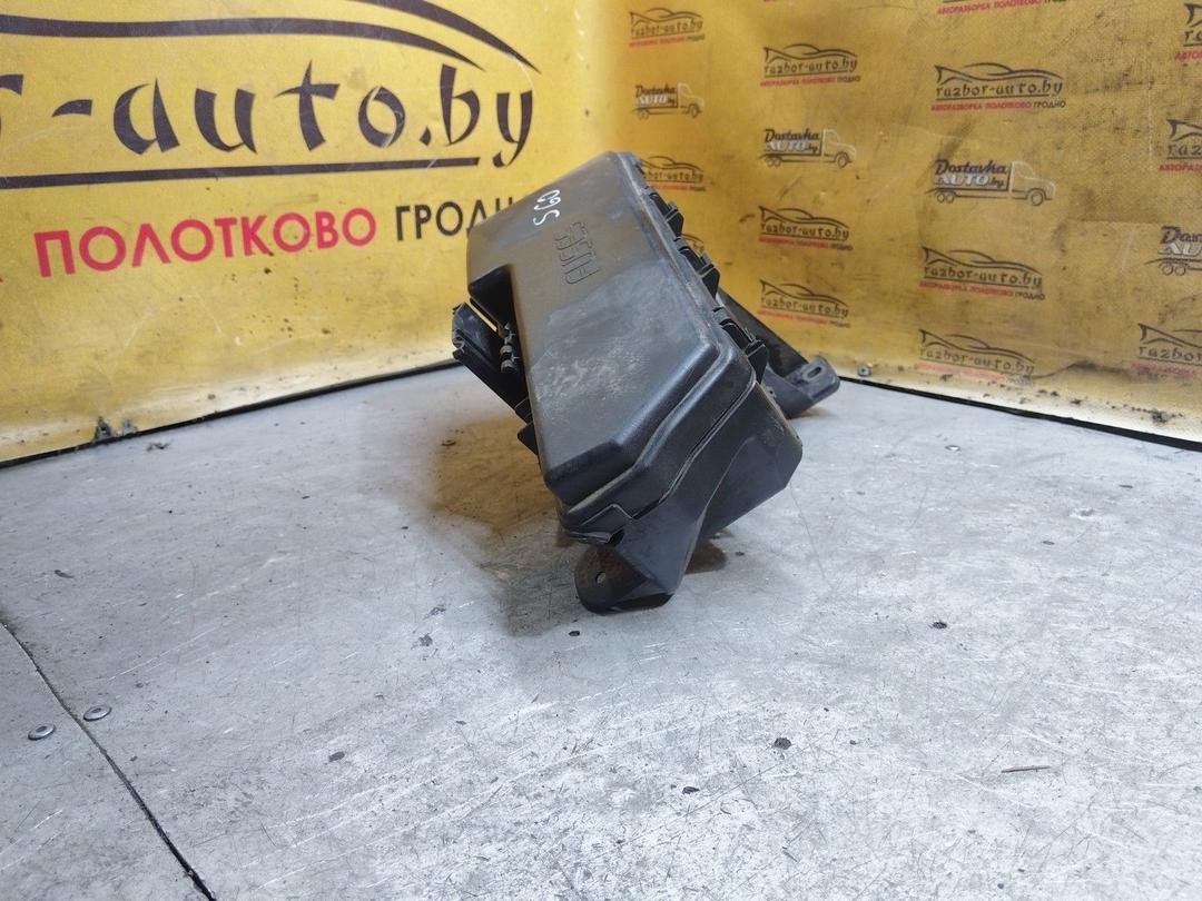 Короб предохранителей 5C98YQ Volvo S60 купить в магазине запчастей бу