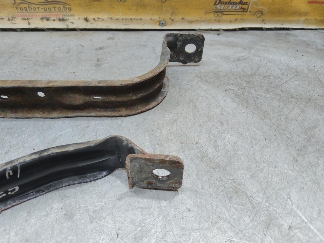 Крепление топливного бака 853KZE Ford Galaxy купить с доставкой