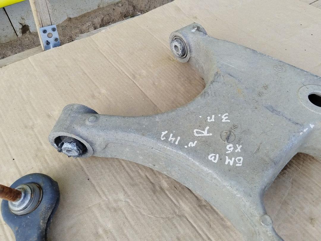 Рычаг задний правый 27B0OJ BMW X5 E53 купить с доставкой