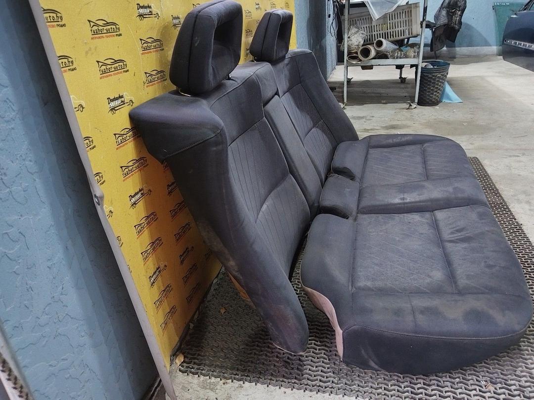 Салон (комплект сидений) PFPWWH Audi 100 undefined