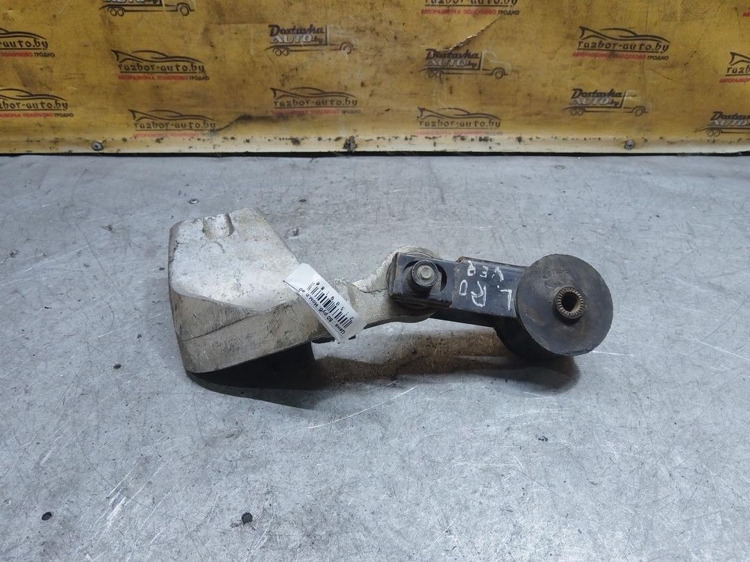 Кронштейн КПП XEWK28 Land-Rover Freelander