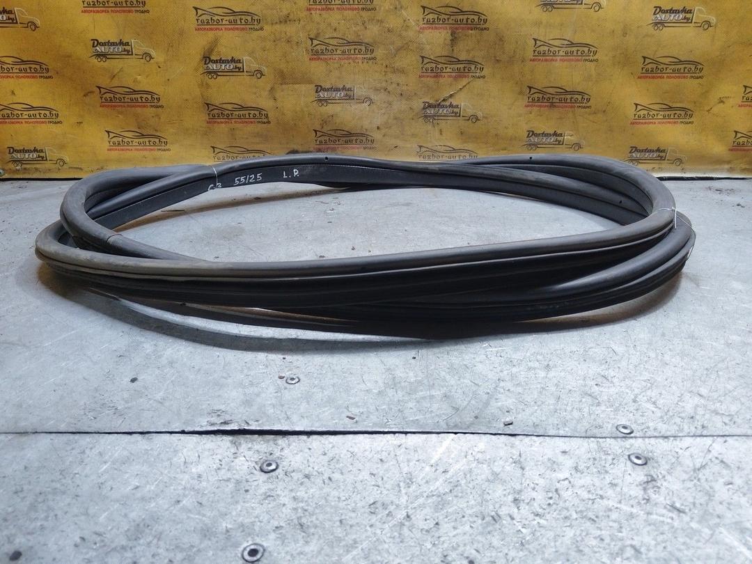 Уплотнитель двери передней левой AOUGC6 Citroen C3 купить в магазине запчастей бу