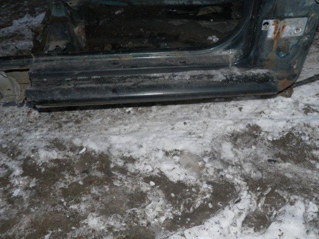 Стойка кузовная передняя правая GSRWVY Audi A4 купить