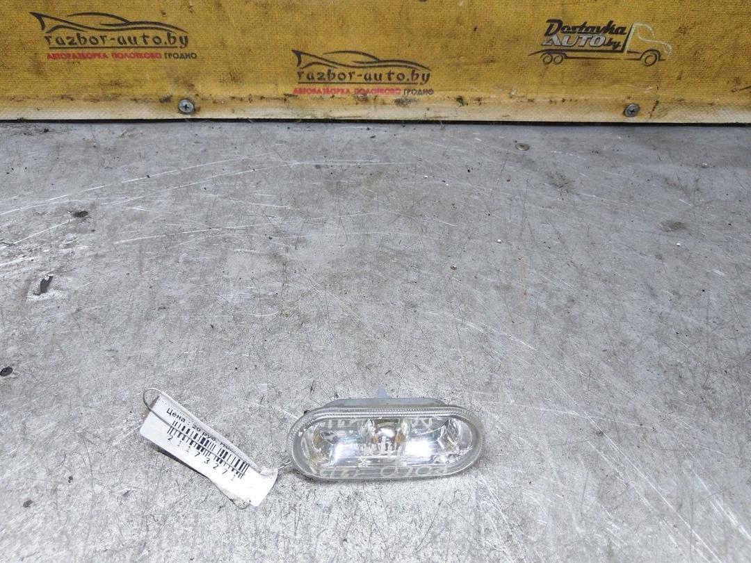 Повторитель передний правый 0ULDC9 Volkswagen Polo undefined