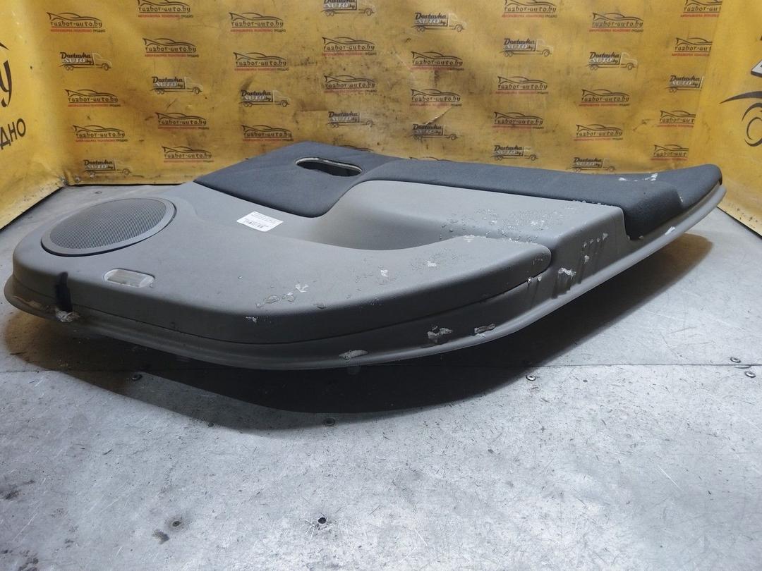 Обшивка двери задней правой (дверная карта) 2B8M7S Renault Scenic undefined
