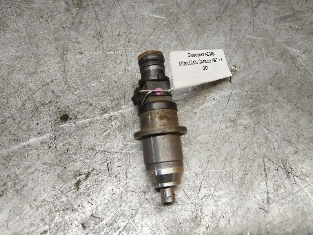 Форсунка KZQ46I Mitsubishi Carisma