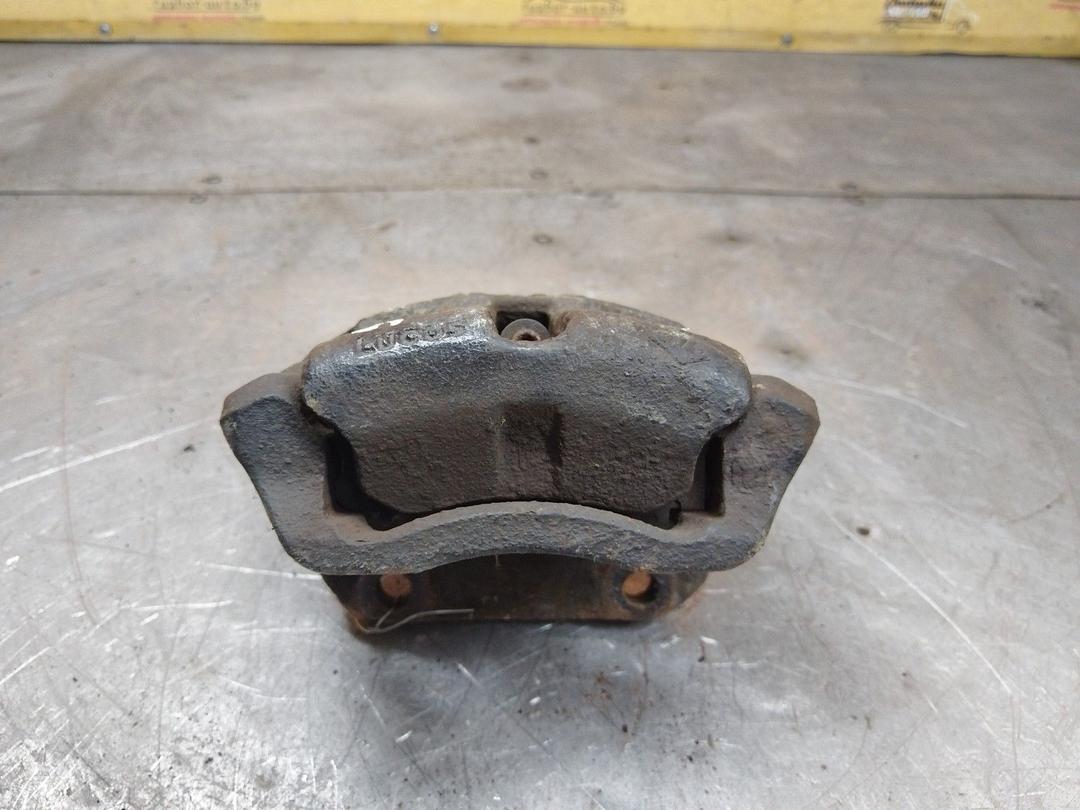 Суппорт передний правый 5NAFFO Renault Scenic