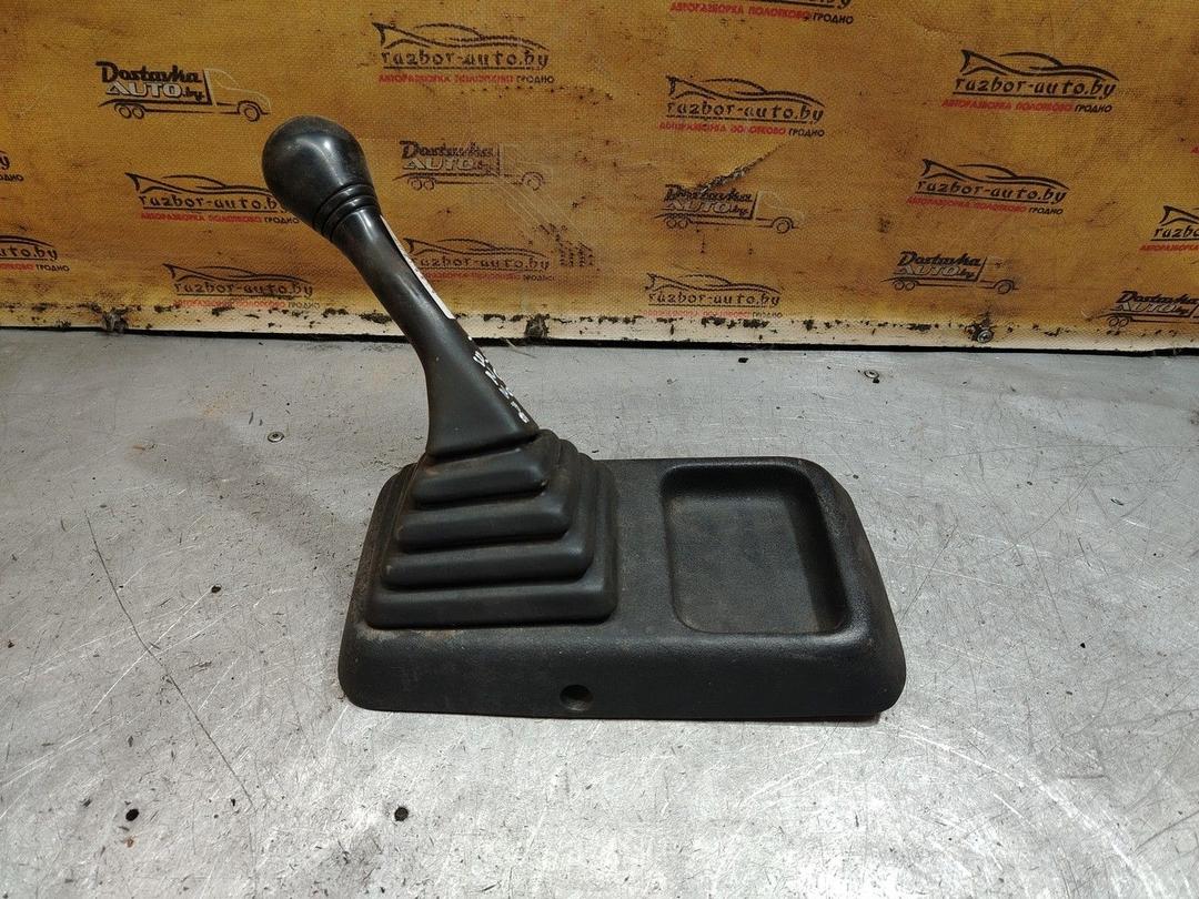 Чехол рычага КПП E50O4U Peugeot 106 - Фото 1