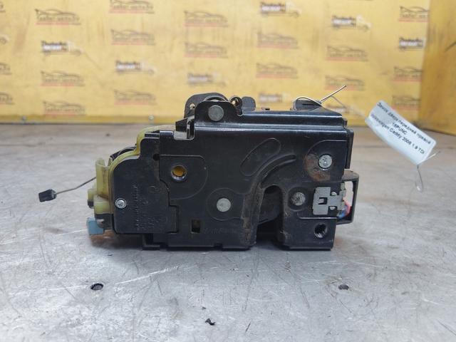 Замок двери передней правой 18PUNC Volkswagen Caddy