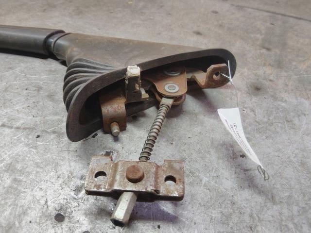 Рычаг ручного тормоза (ручника) 9T01AE Fiat Punto купить