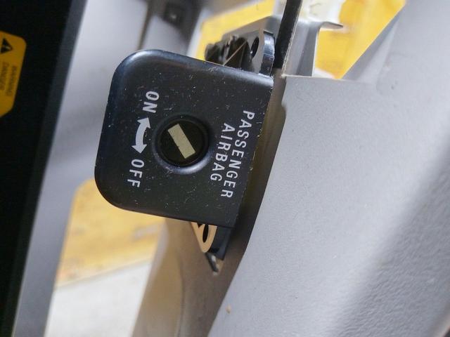 Бардачок 7JBWV9 Mitsubishi Grandis undefined