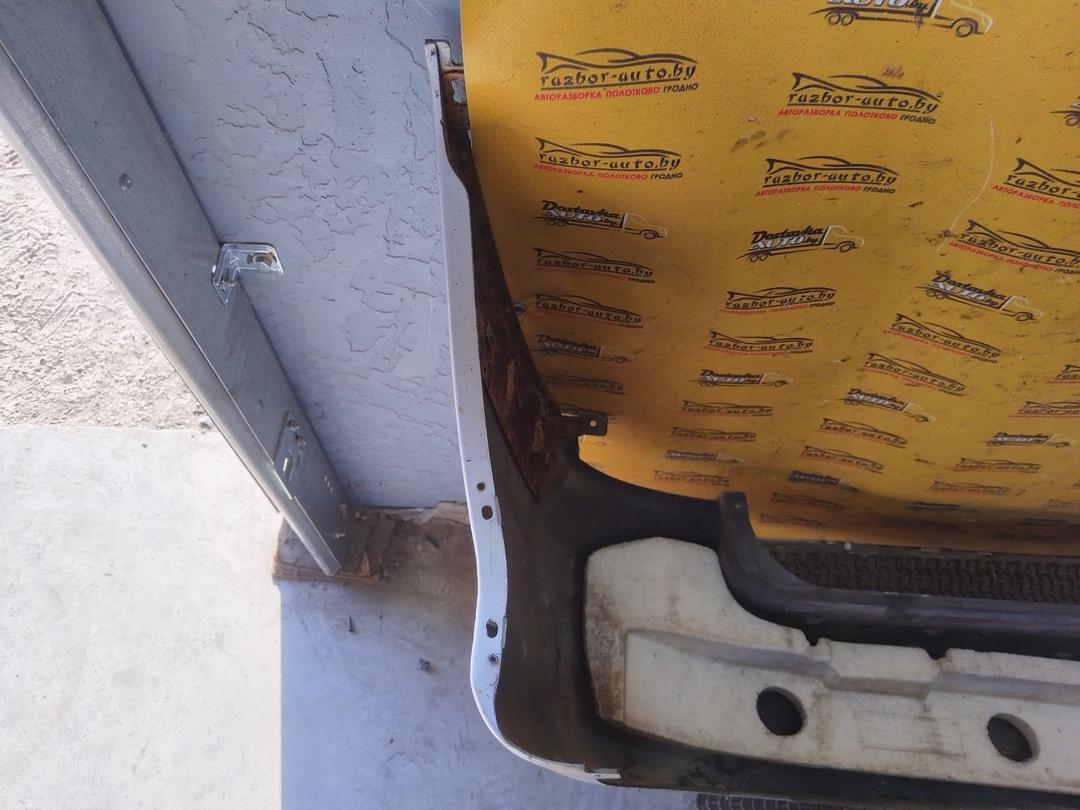 Бампер задний V2TOBW Kia Carnival undefined