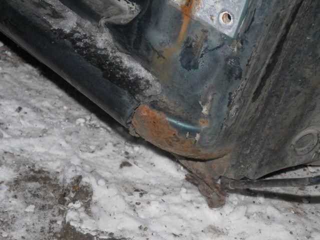 Стойка кузовная передняя правая GSRWVY Audi A4 купить с доставкой