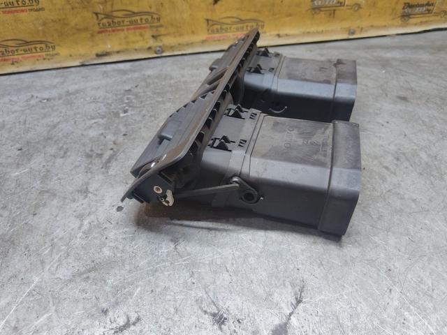 Дефлектор обдува салона KDLQTV Volvo S40 купить на авторазборке