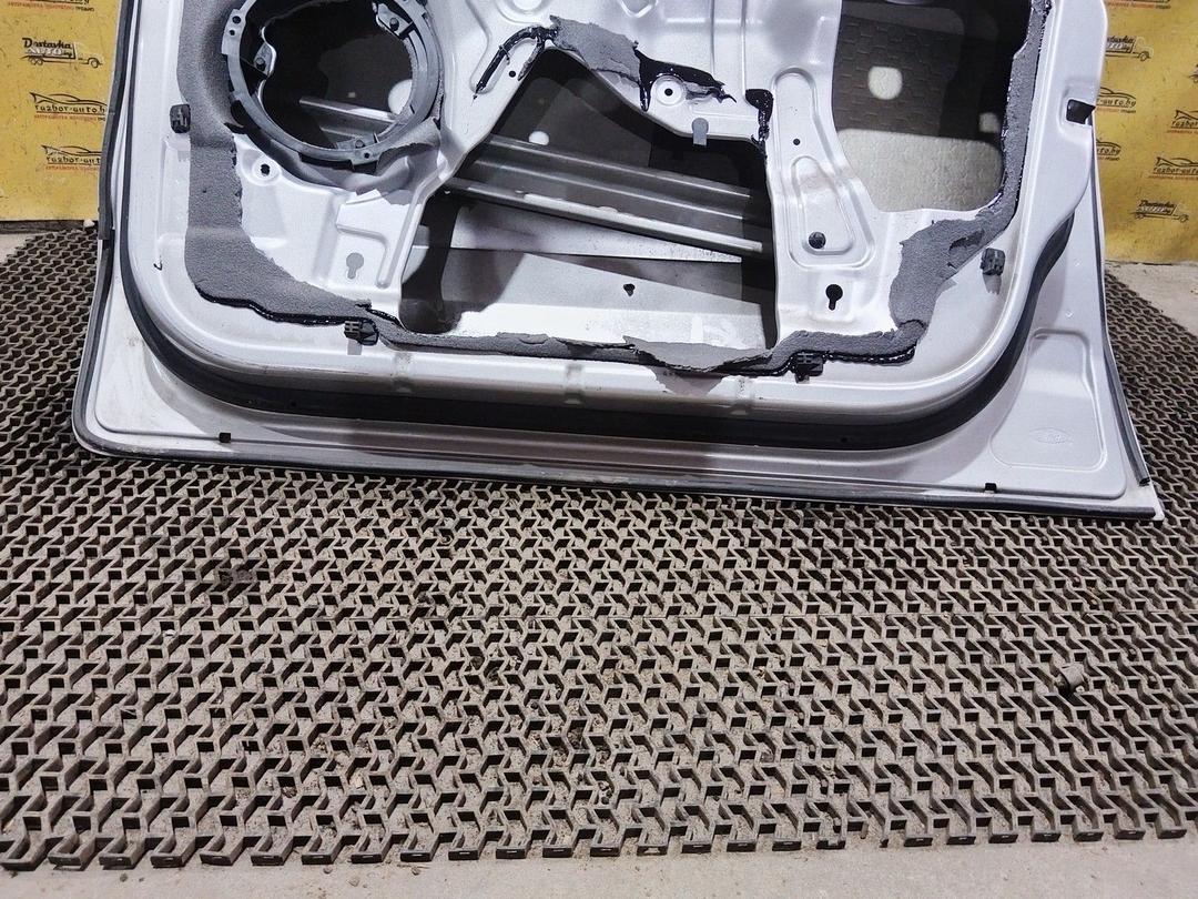 Дверь передняя правая B4VT73 Ford Galaxy undefined