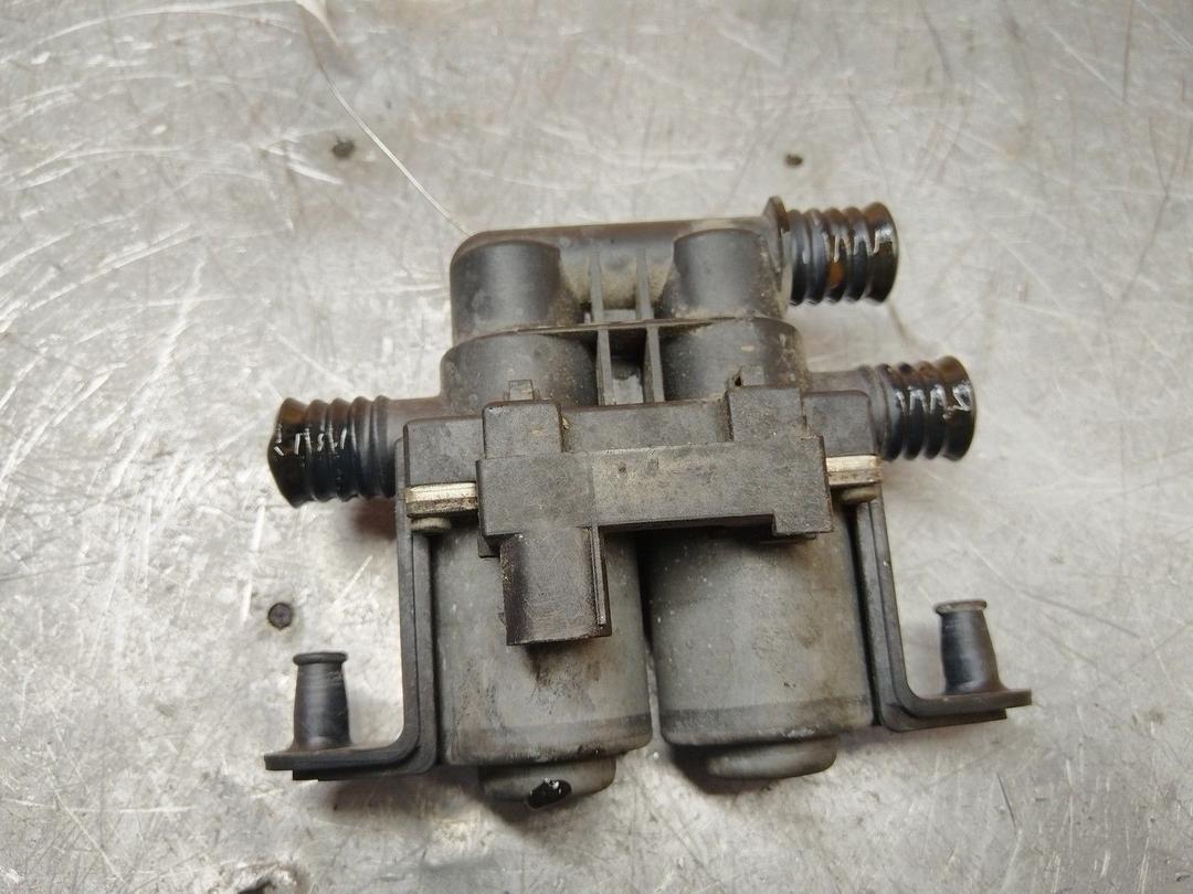 Кран отопителя (печки) 8HIR40 BMW 5 E39 - Фото 4