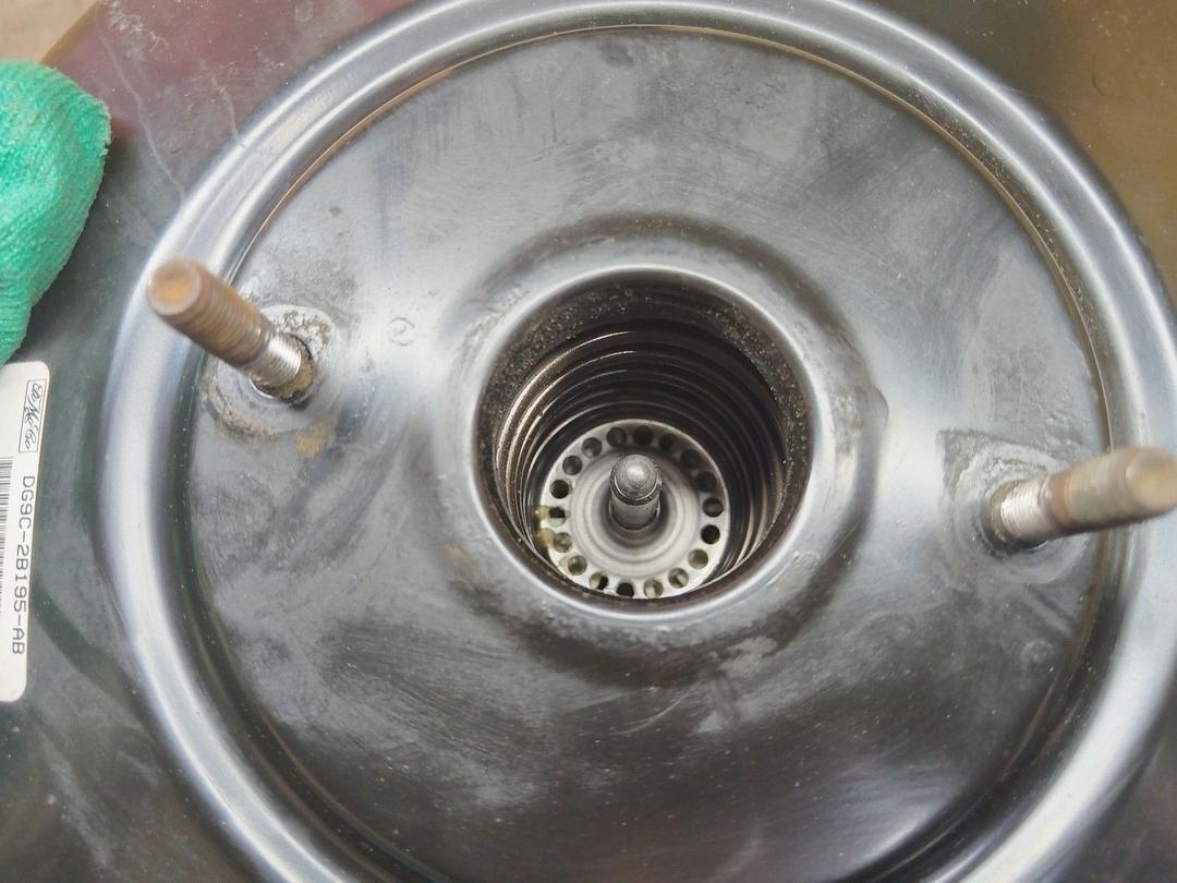 Вакуумный усилитель тормозов AW6C9X Ford Fusion - Фото 3