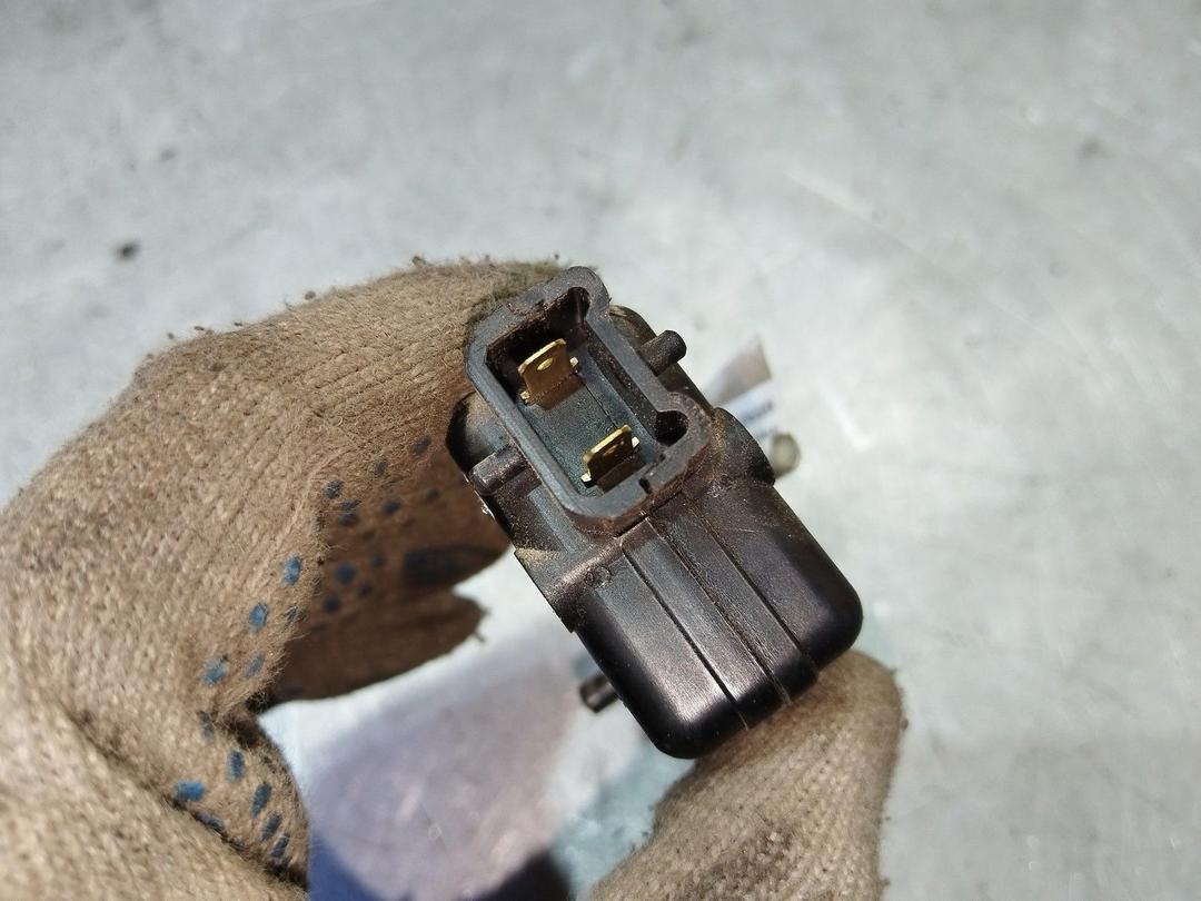 Активатор замка крышки топливного бака NXMHIL Renault Safrane купить с доставкой