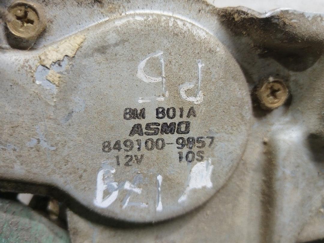 Моторчик заднего стеклоочистителя (дворника) P5Y3DG Mazda 323 купить с доставкой