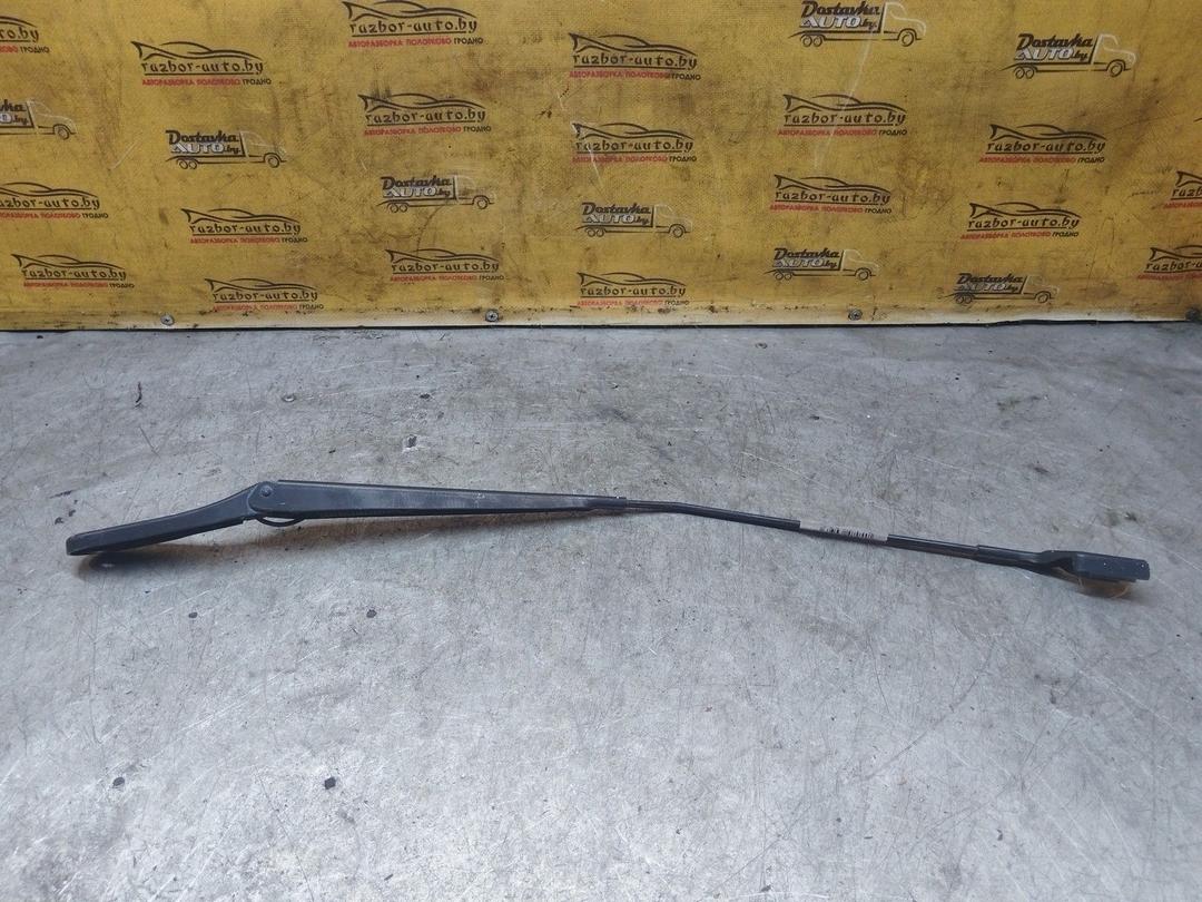 Щеткодержатель (поводок стеклоочистителя, дворник) G8NJ7C Volvo S40 купить в магазине запчастей бу