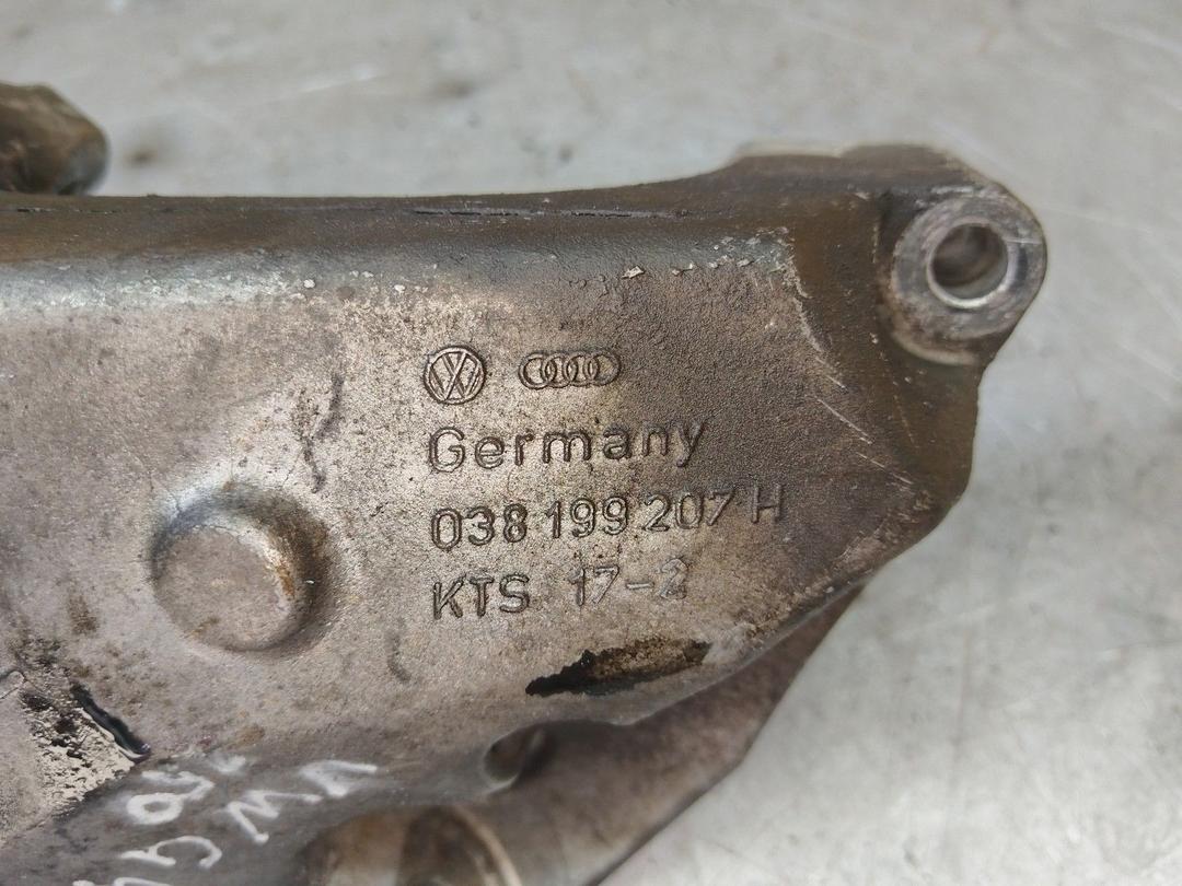 Кронштейн двигателя 1FG1HG Volkswagen Golf - Фото 5