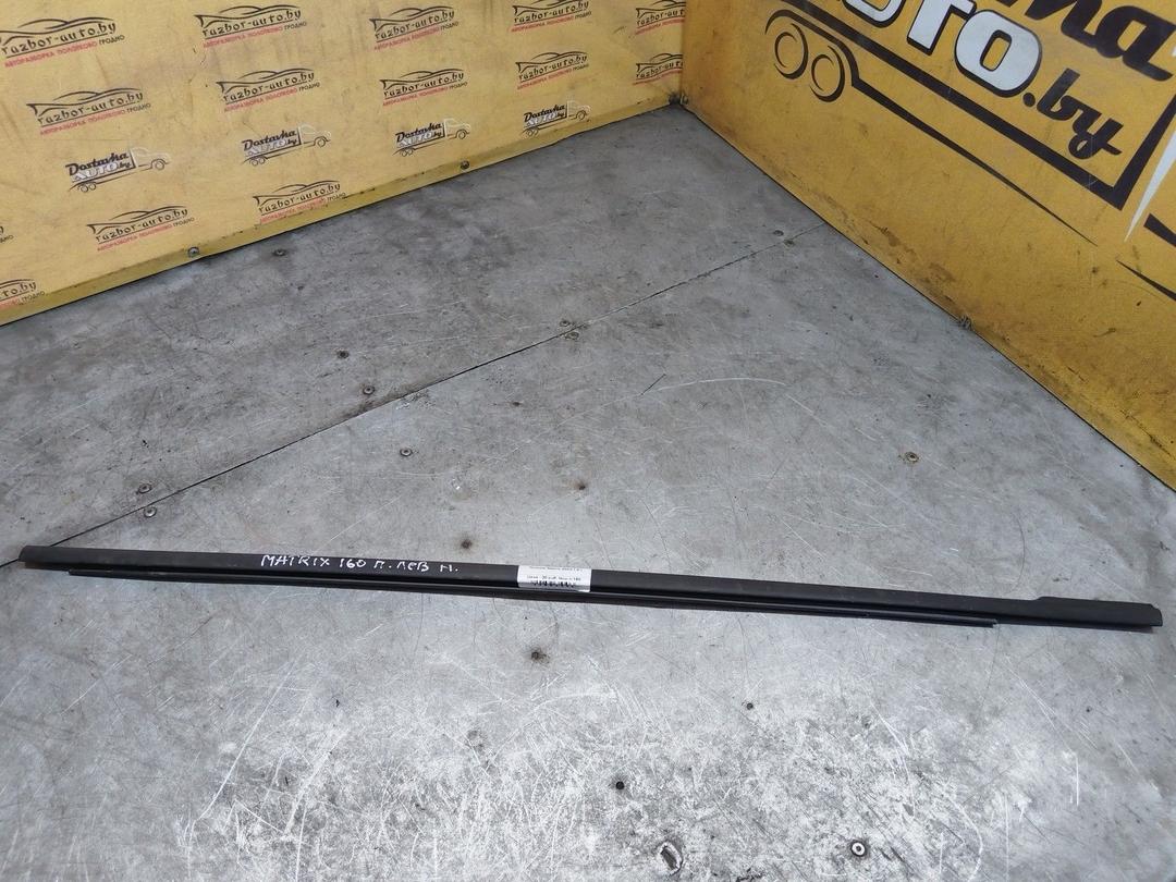 Молдинг стекла двери передней левой наружный GKUH3O Hyundai Matrix