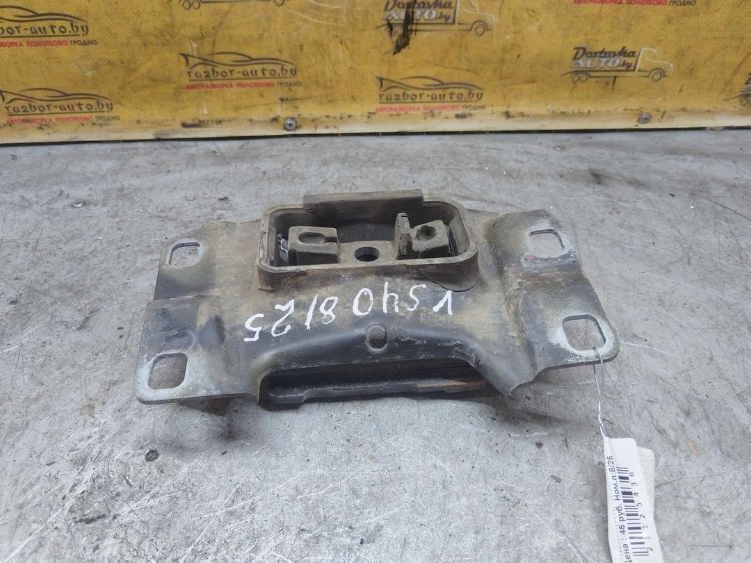 Подушка крепления КПП VUU3SE Volvo S40 - Фото 5