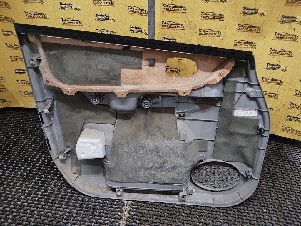 Обшивка двери передней правой (дверная карта) 0P67EV Mazda Premacy купить